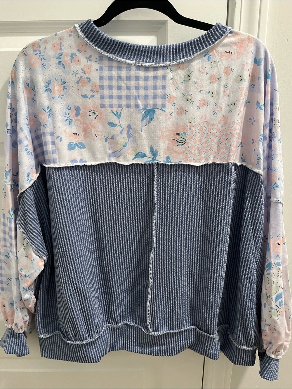 Dusty blue triangle patchwork pullover - Picture 2 of 2
